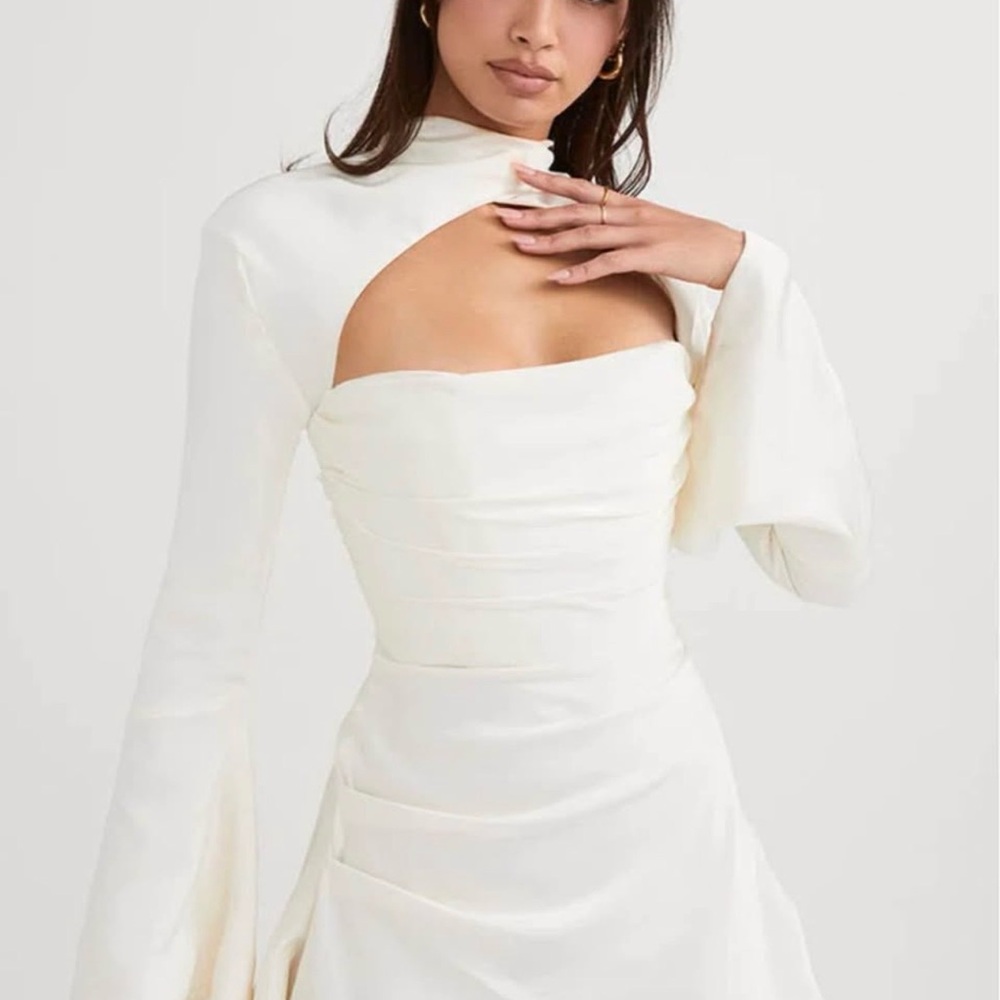 Chic One Shoulder Cream Dress